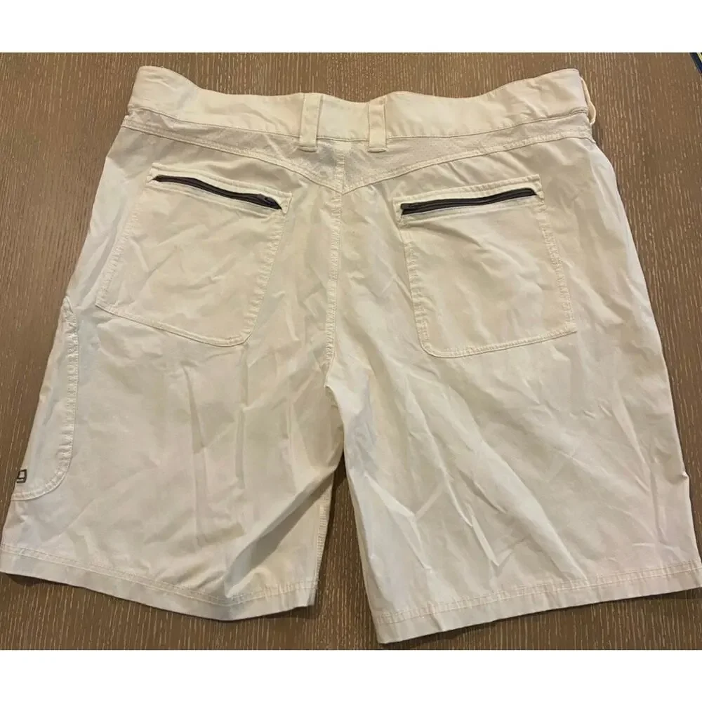 Huk Performance Fabrics Fishing Shorts Men's XXL‎ Cargo Zipper Pockets